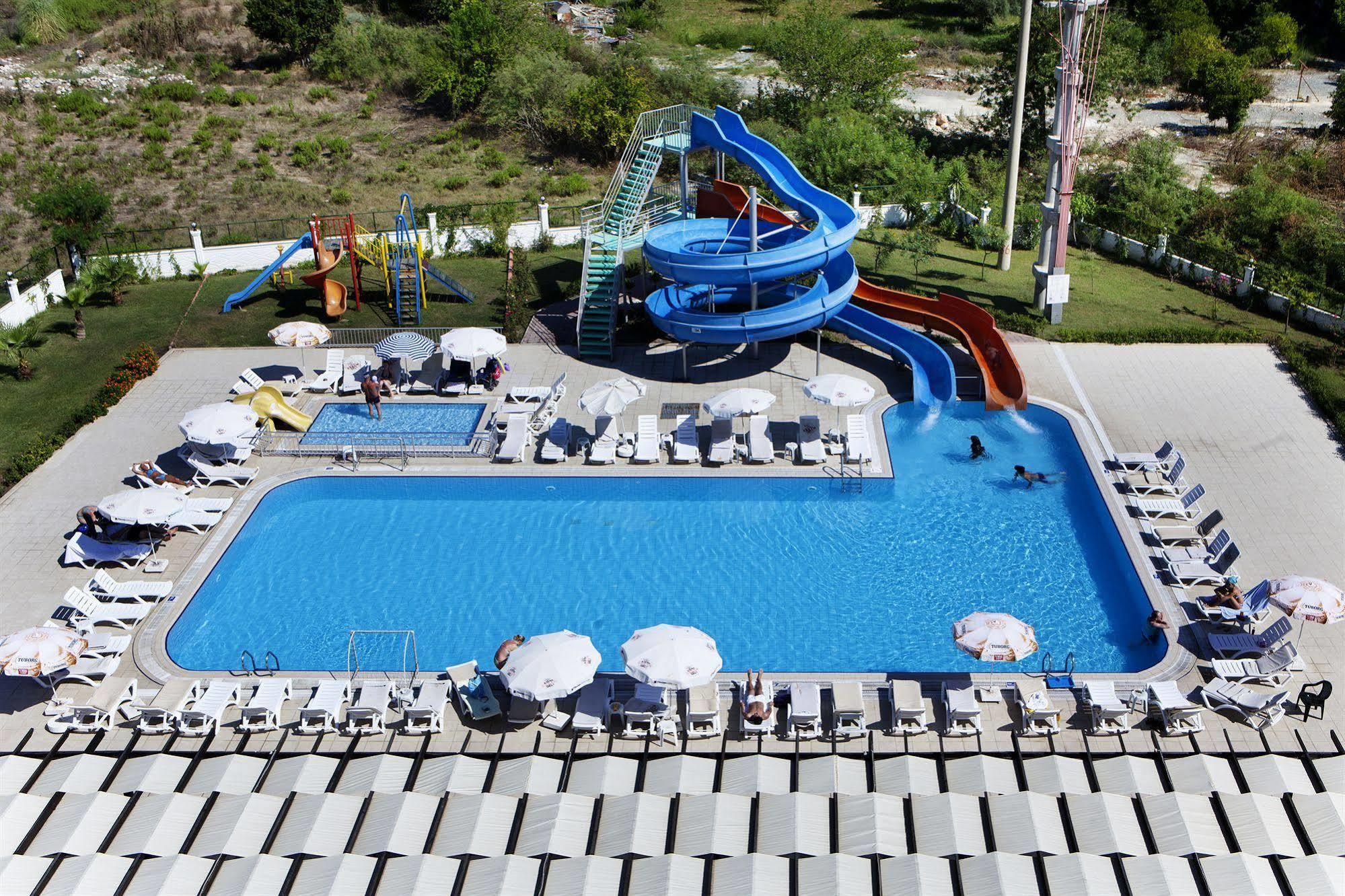 Larissa Garden Hotel Кемер Екстериор снимка